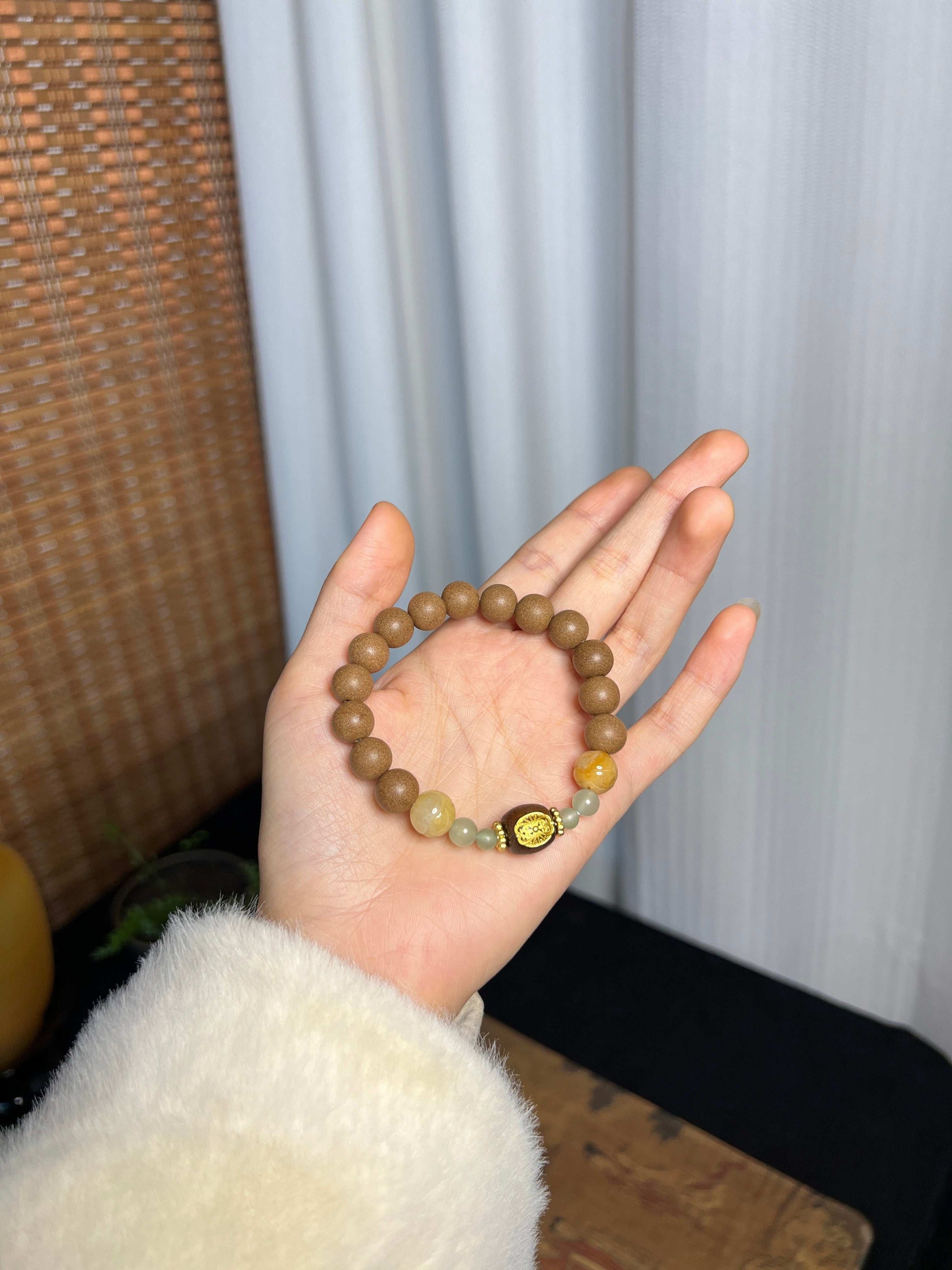 Trending Handmade Chinese Herbal Incense Bead Bracelet – Natural Aromatherapy, Stress Relief & Boho Fashion Accessory - Oriental Culture Shop
