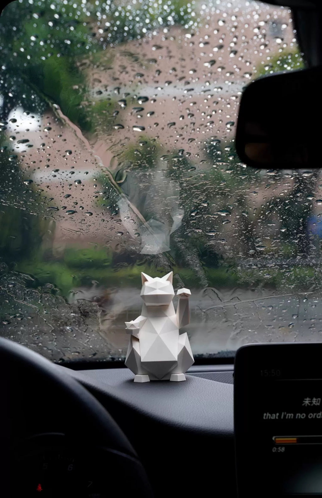 lucky Cat: The Mythical Wealth-Attracting Art Toy with Eco-friendly Material & Industrial Craftsmanship