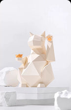 lucky Cat: The Mythical Wealth-Attracting Art Toy with Eco-friendly Material & Industrial Craftsmanship