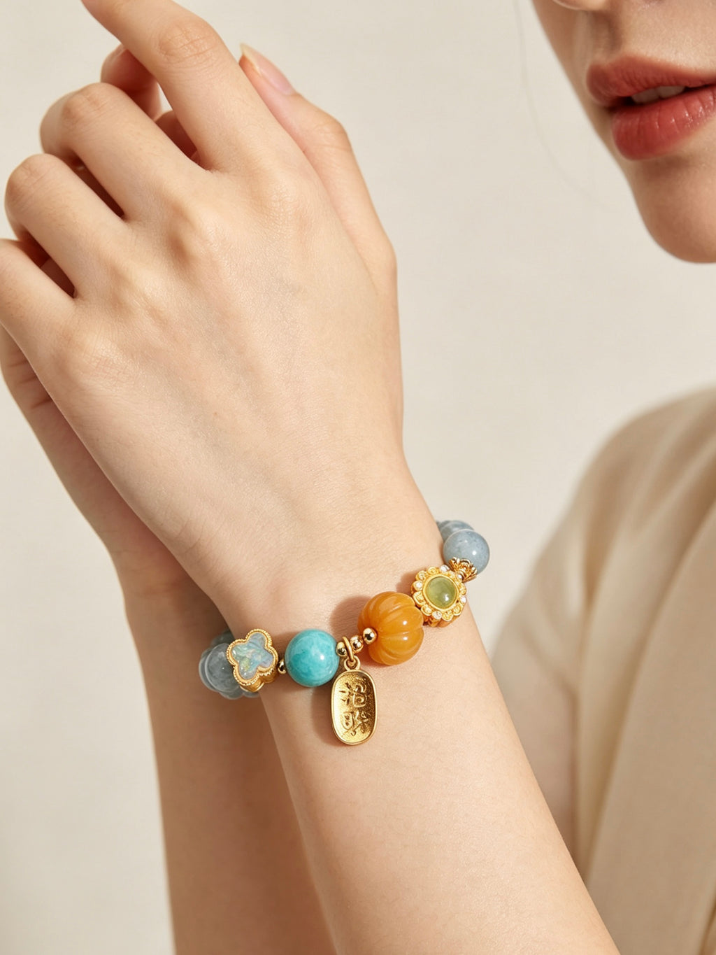 Five Elements Water Aesthetics Aquamarine Bracelet, Handcrafted Natural Blue Crystal Wrist Accessory for Daily Wear & Friendship Gift