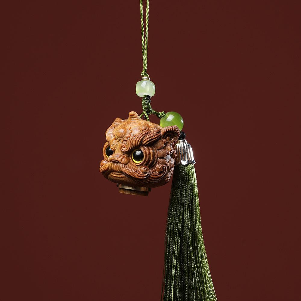 Awake lion woodcarving Perfume pouch Backpack buckle Car aromatherapy pendant - Oriental Culture Shop