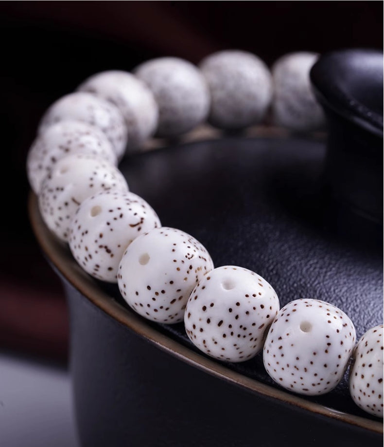 Handmade Bracelet Feng Shui Wealth Lucky Charm Spiritual Energy Crystal Protection Amulet Clear Moon, Sparse Stars, Large Blank Space, Unisex Buddhist Bead Jewelry - Oriental Culture Shop