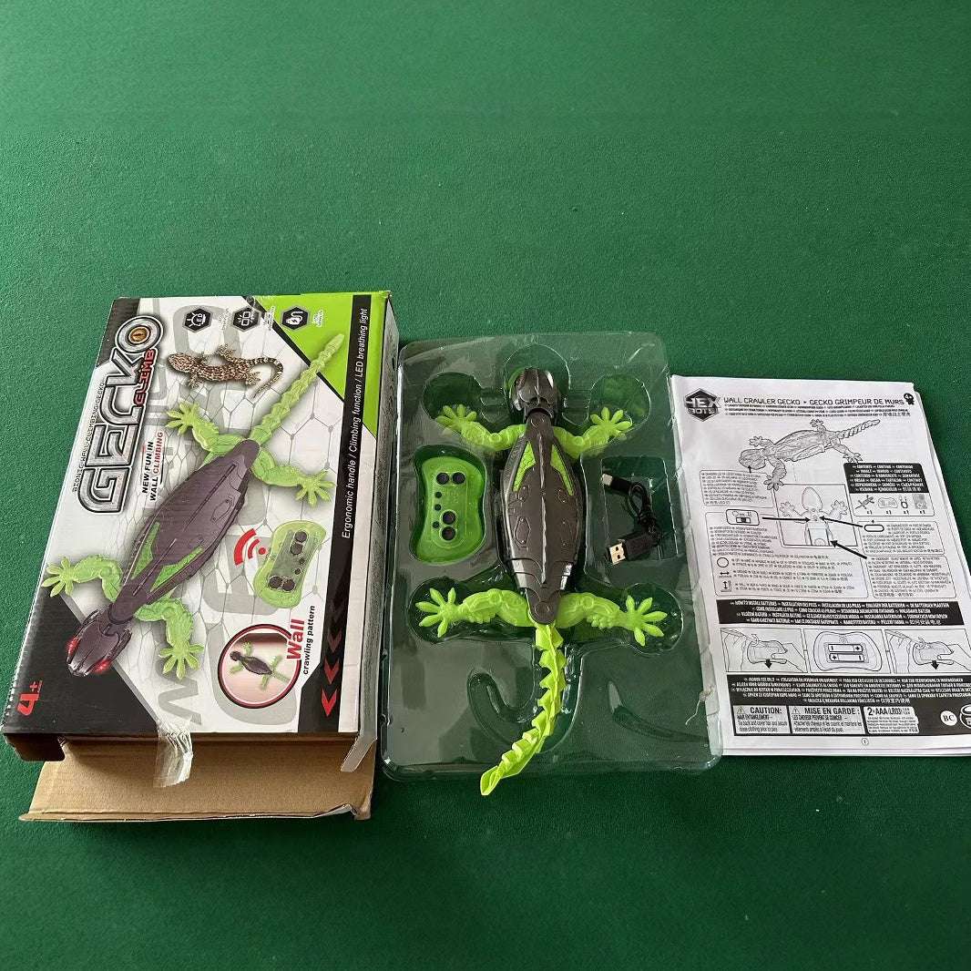 Hot-Selling Intelligent Electric Remote Control Bionic Wall-Climbing Gecko Toy for Boys and Girls